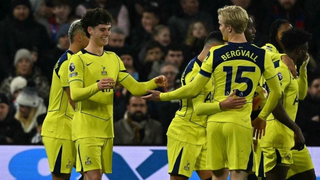 会员大会上施洛特贝克没和凯尔握手，记者：相关人员说没矛盾