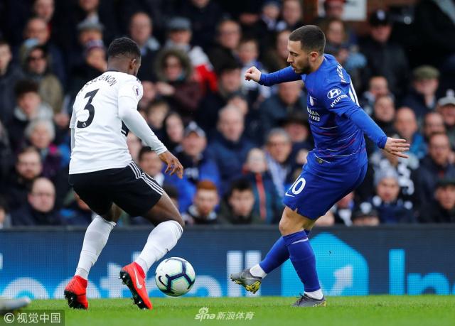 记者：卡马文加左脚踝轻微扭伤，将于周六接受进一步检查